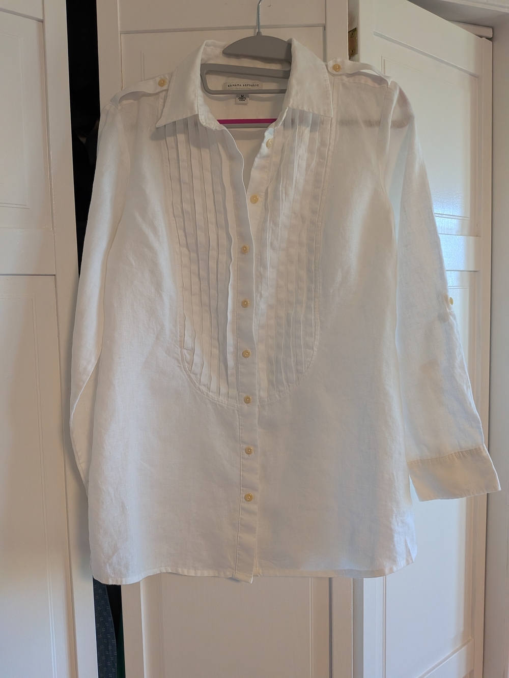 Banana Republic White Pintuck Button-Front Linen Shirt